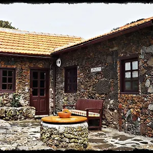 https://casa-rural-amasin.in-canary-islands.com